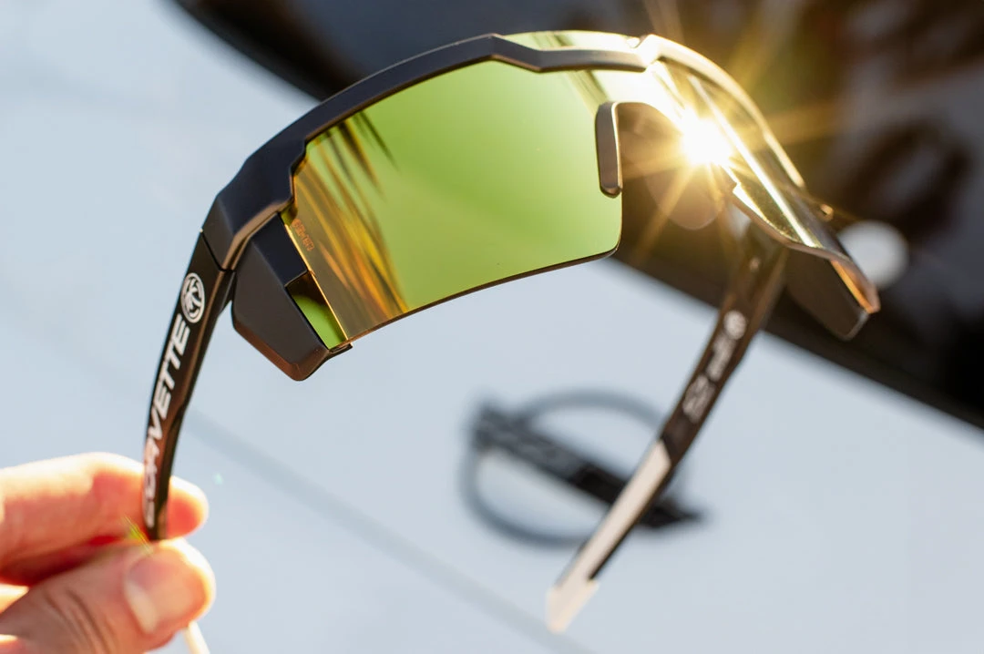 Future Tech Sunglasses: Chevrolet / Corvette Customs Future Tech Sunglasses: Chevrolet / Corvette Customs -Heat Wave Visual future2 a6a7accb a272 49af 98ec 70b640078e5b